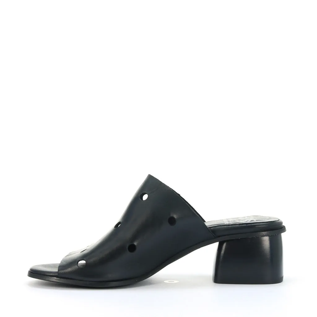 Potts Leather Slides